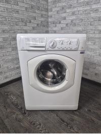 Стиральная машина Ariston ARSL 103 Стиральная машина Ariston ARSL 103